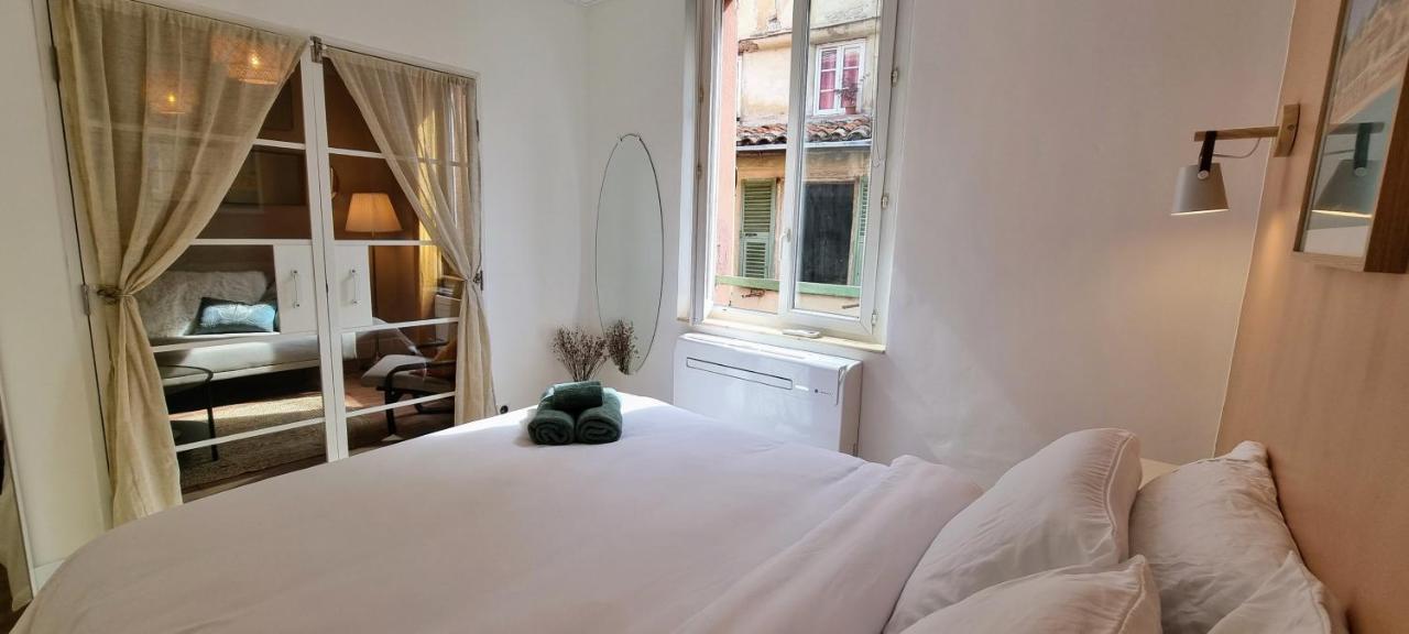 Charming Appartement In Vieux Ницца Экстерьер фото