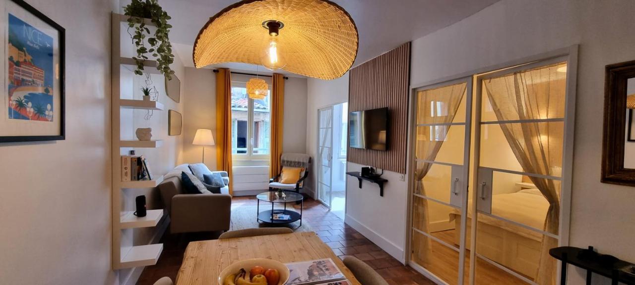 Charming Appartement In Vieux Ницца Экстерьер фото