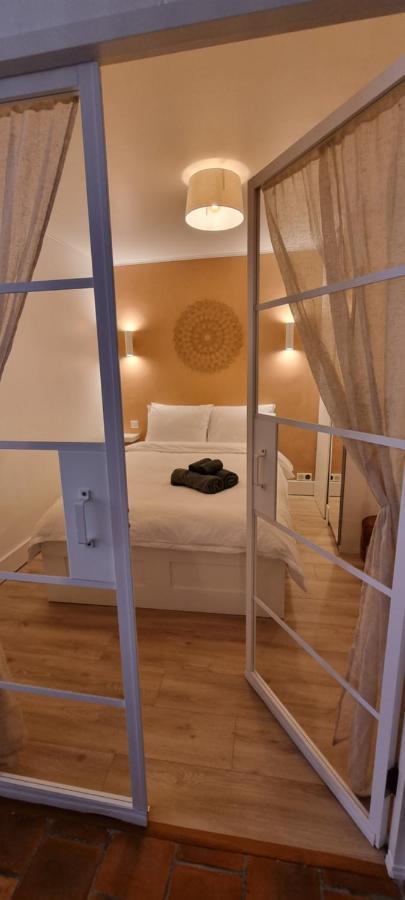 Charming Appartement In Vieux Ницца Экстерьер фото